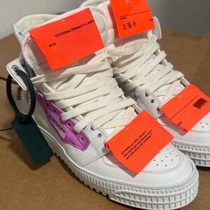 Off-White White and Purple Athletic Shoes